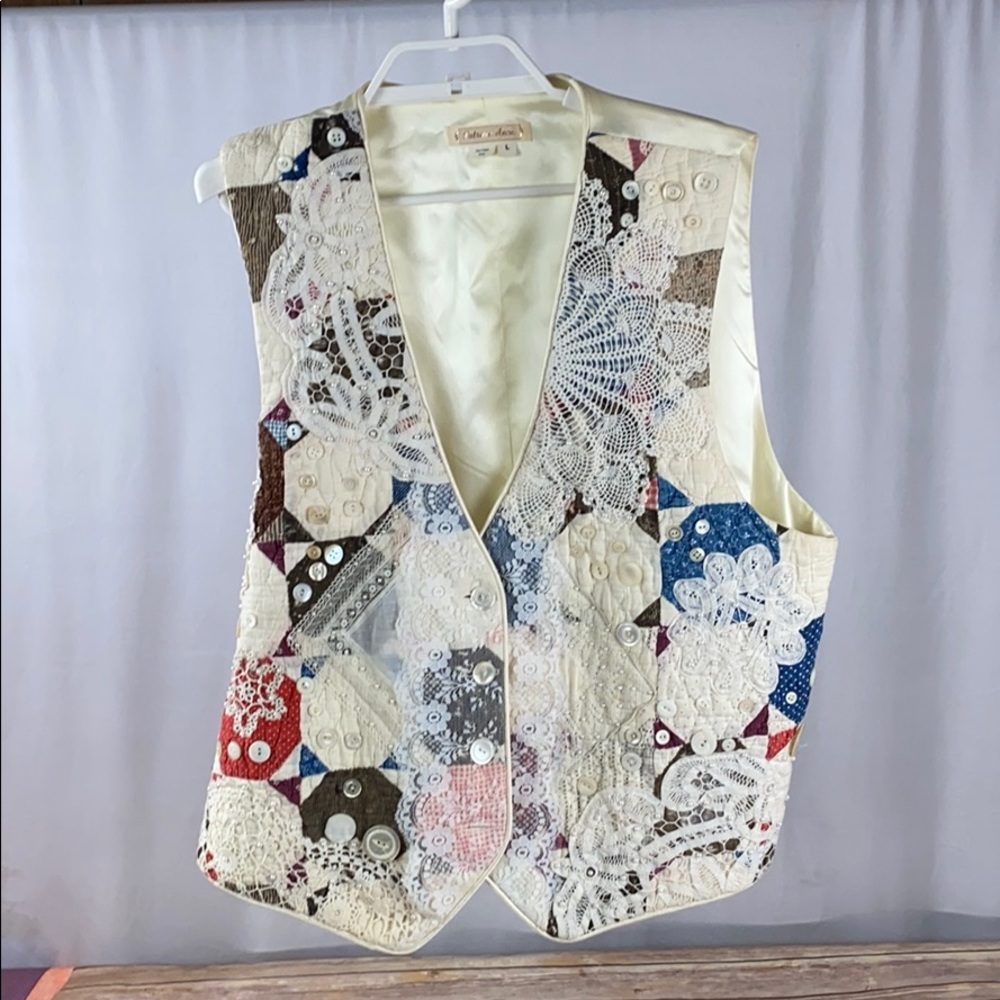 Patricia Ann Cottage Core Battle Vest L